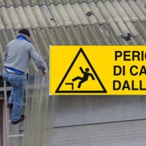 Bonifica ETERNIT: ancora un grave incidente sul lavoro per caduta dall’alto per sfondamento di un tetto in ETERNIT a&nbsp;Modena